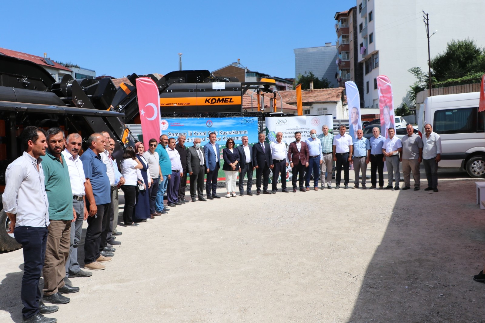 Silaj streçleme makineleri teslim töreni