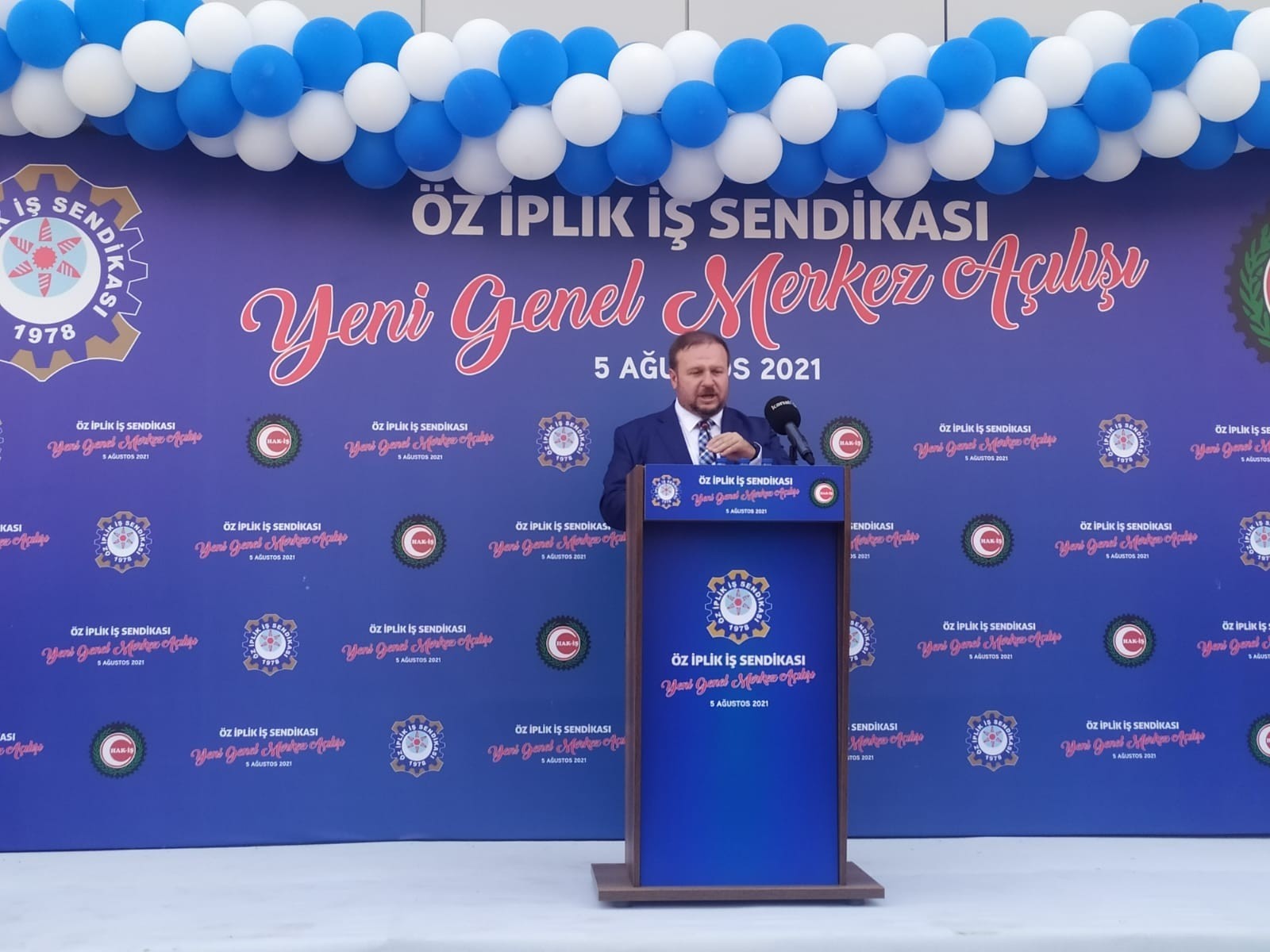 Öz İplik-İş yeni hizmet binası törenle açıldı