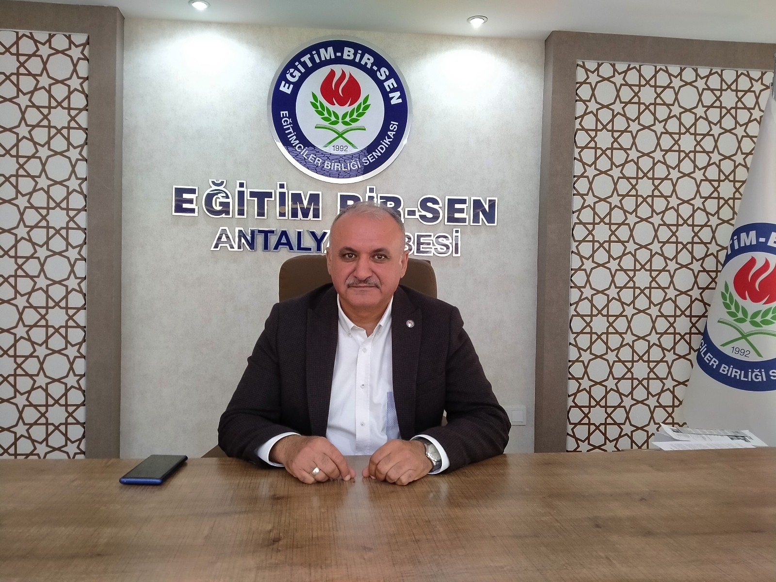 Eğitim Bir-Sen Antalya Şube Başkanı Miran: "Müzakere edilebilir bir teklif bekliyoruz"