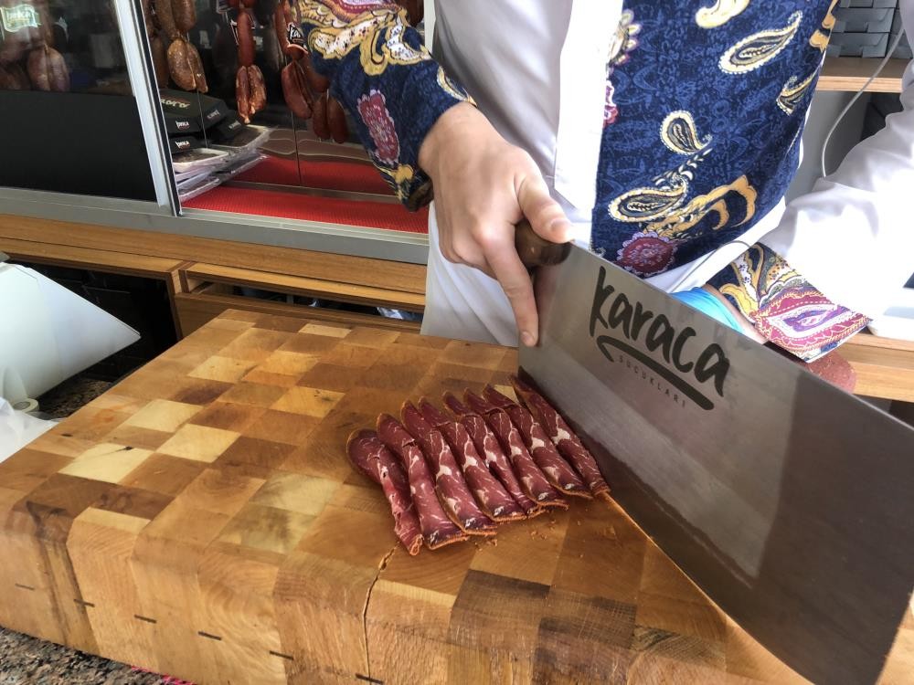 Gurbetçiler pastırma üretimini yüzde 50 artırdı