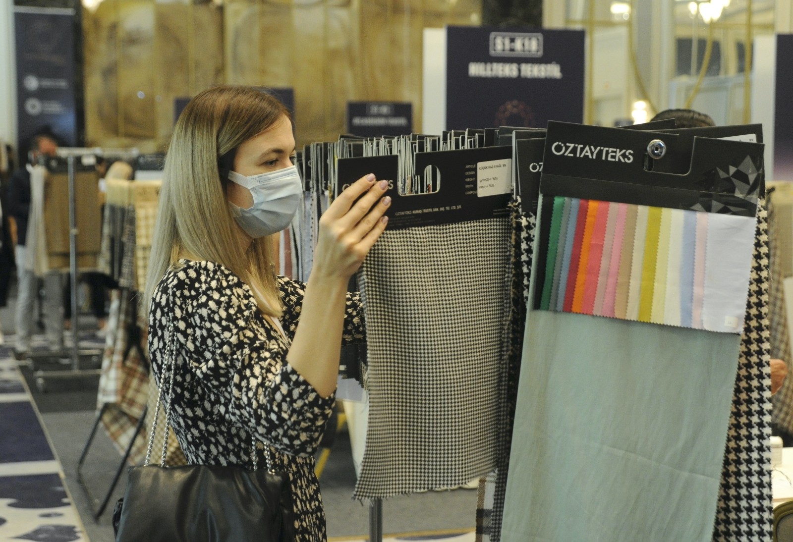 Kumaş ve tekstil yan sanayiinde 6 ülkeden 350 alıcı İstanbul’a geldi