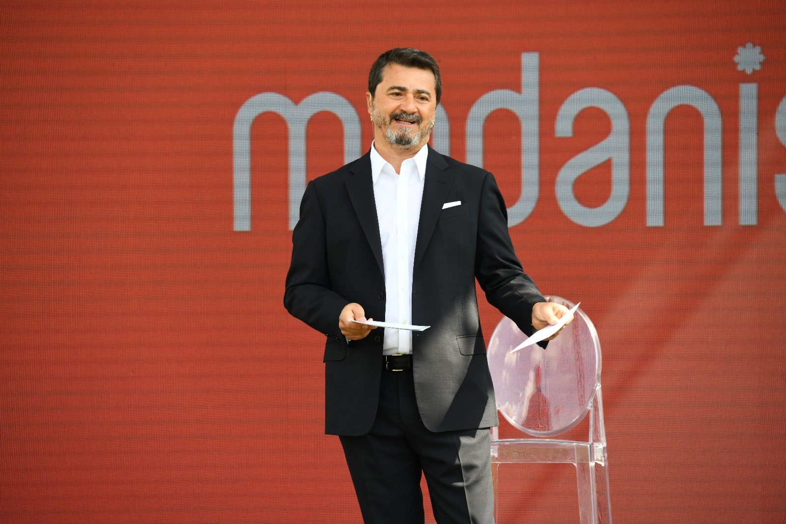 Modanisa global mottosunu Halima Aden ile duyurdu