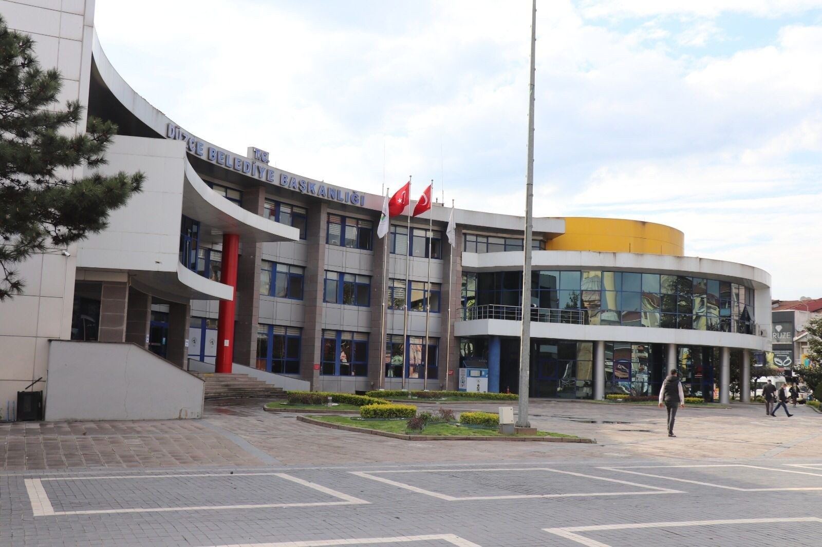 Ret kararına rağmen ekmeğe yapılan zamma tepki