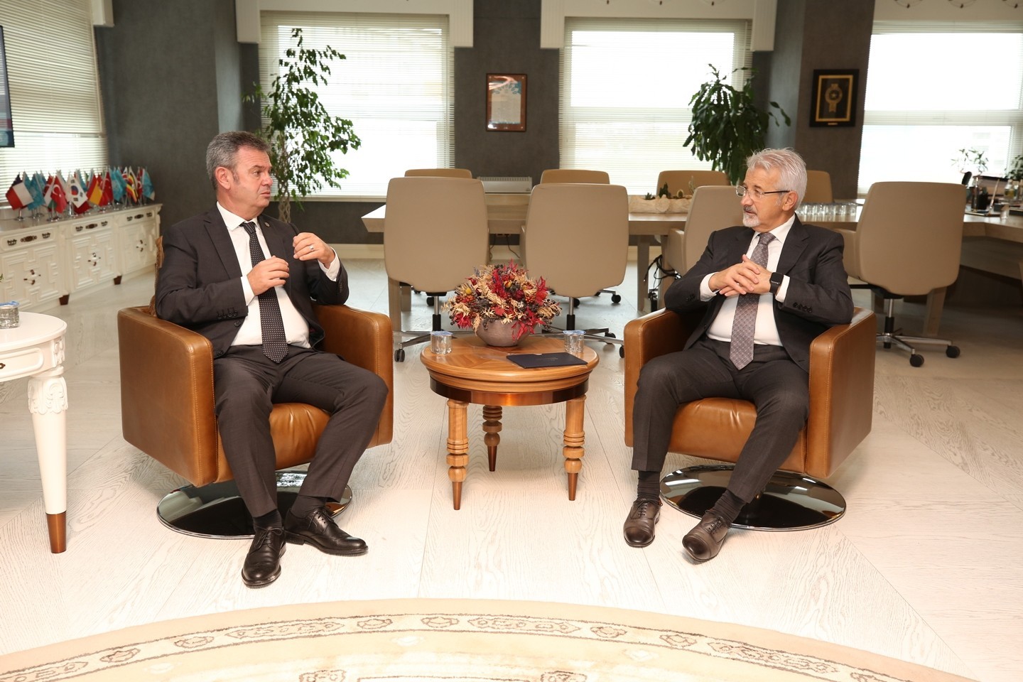 Başkan Erdem’den RUMELİSİAD projelerine destek