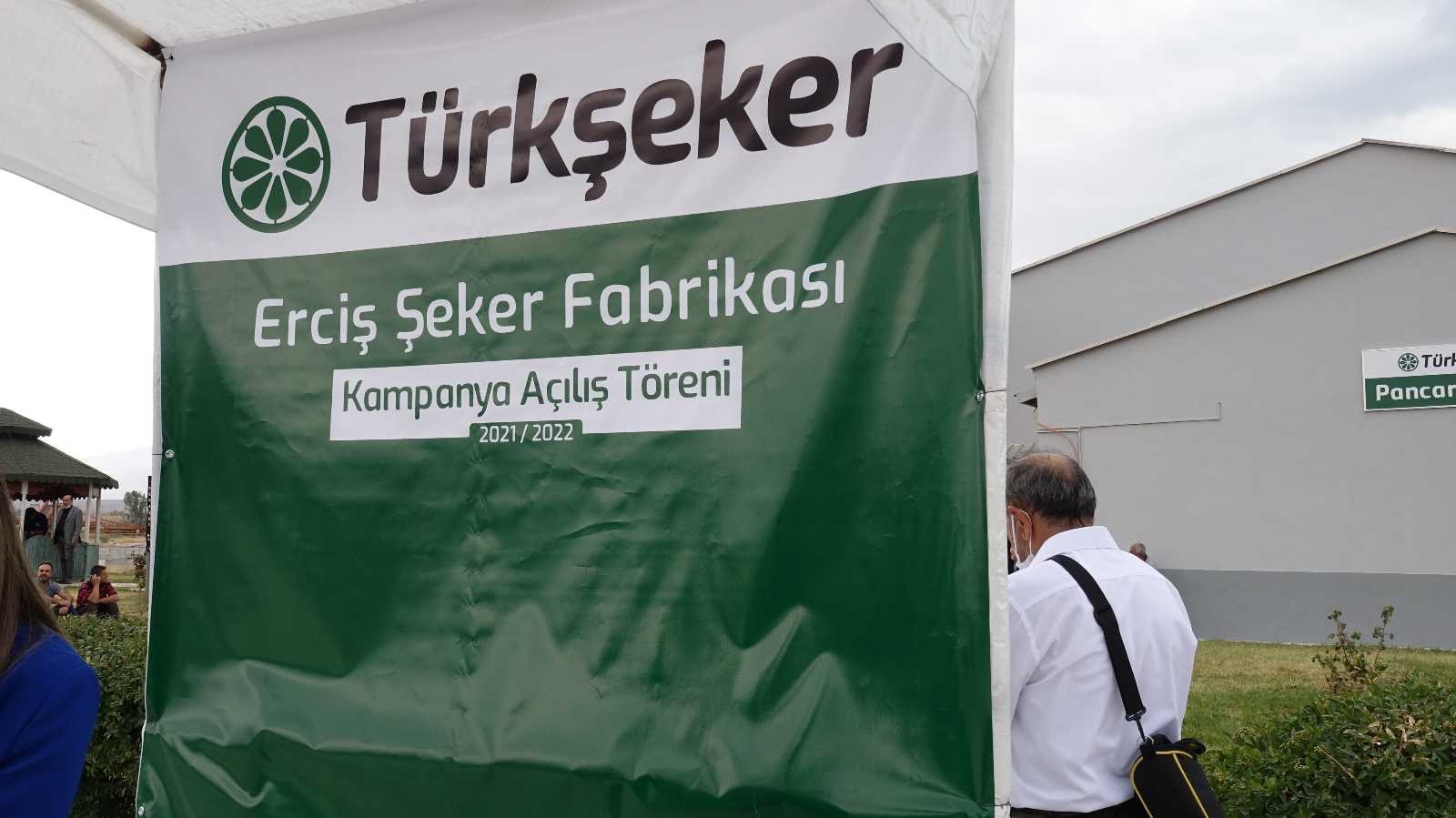 Erciş’te şeker pancarı alımı başladı