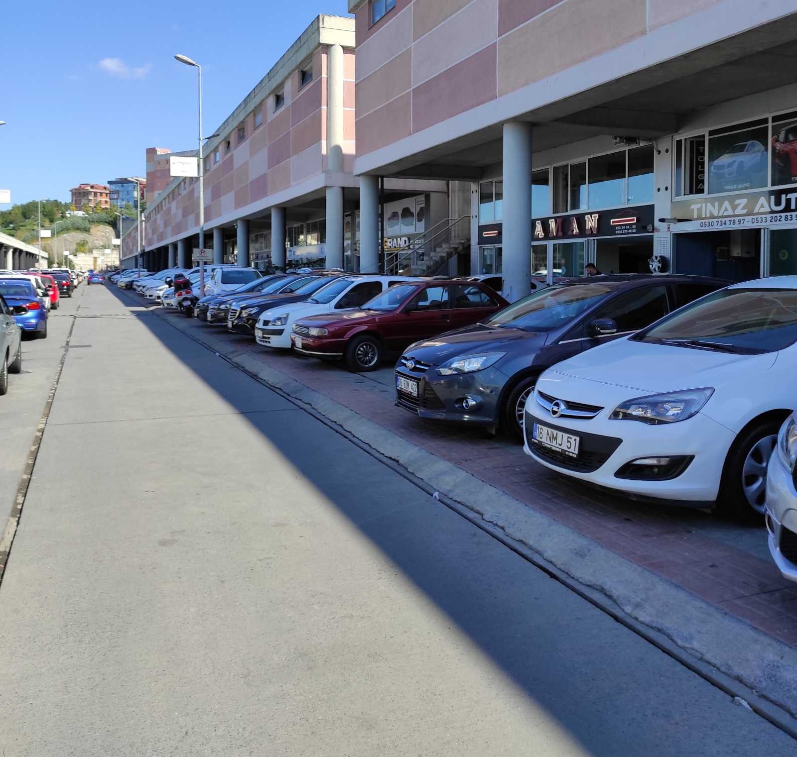 İkinci el otomobil piyasasında yaprak kıpırdamıyor