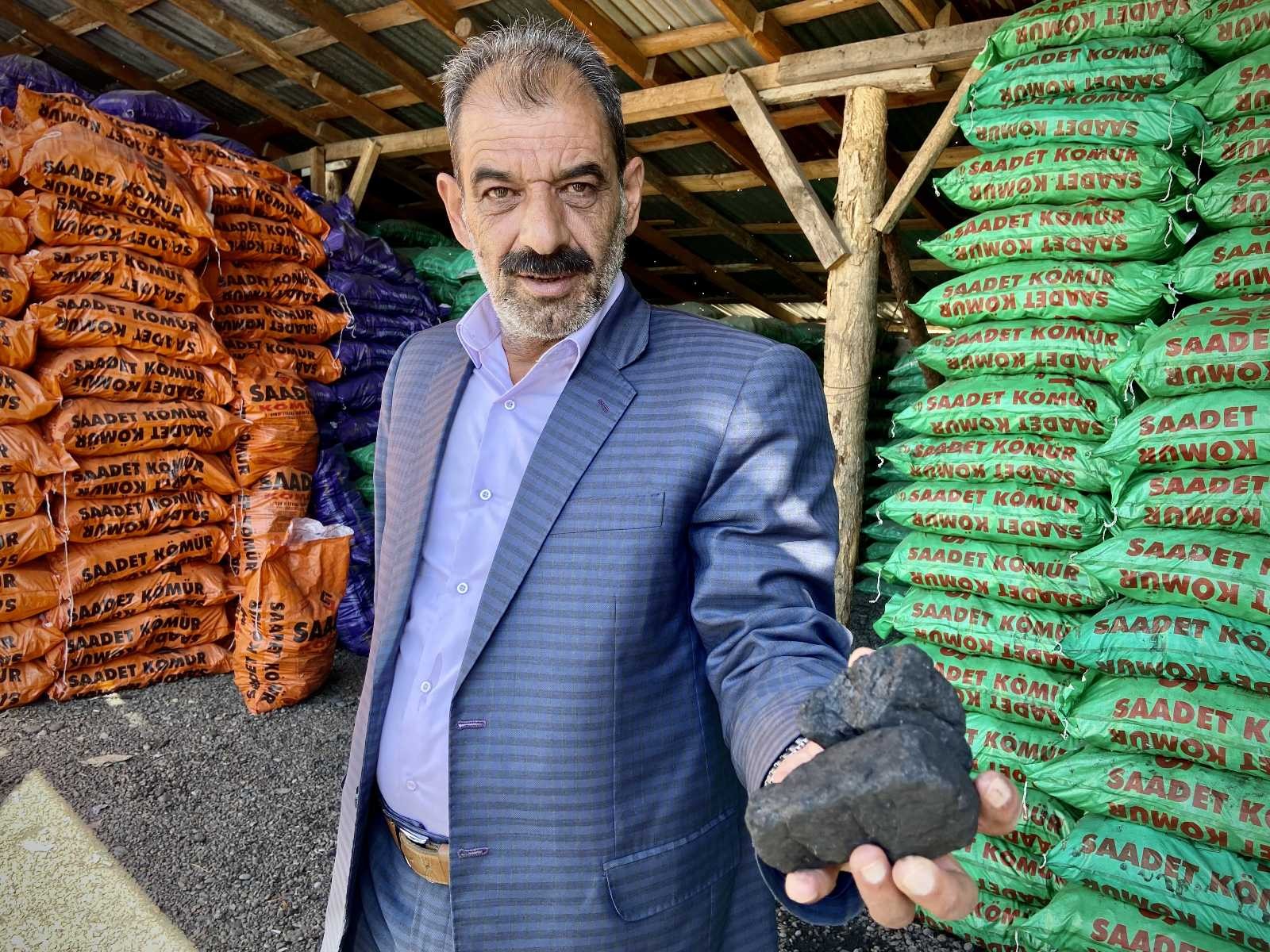 Havaların soğumasıyla kömürcülerde mesai başladı