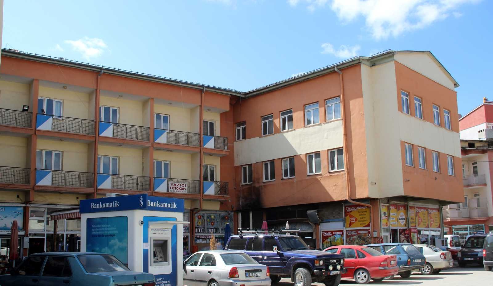 O belediyeden yurt sorununa çözüm, binayı öğrencilere tahsis etti