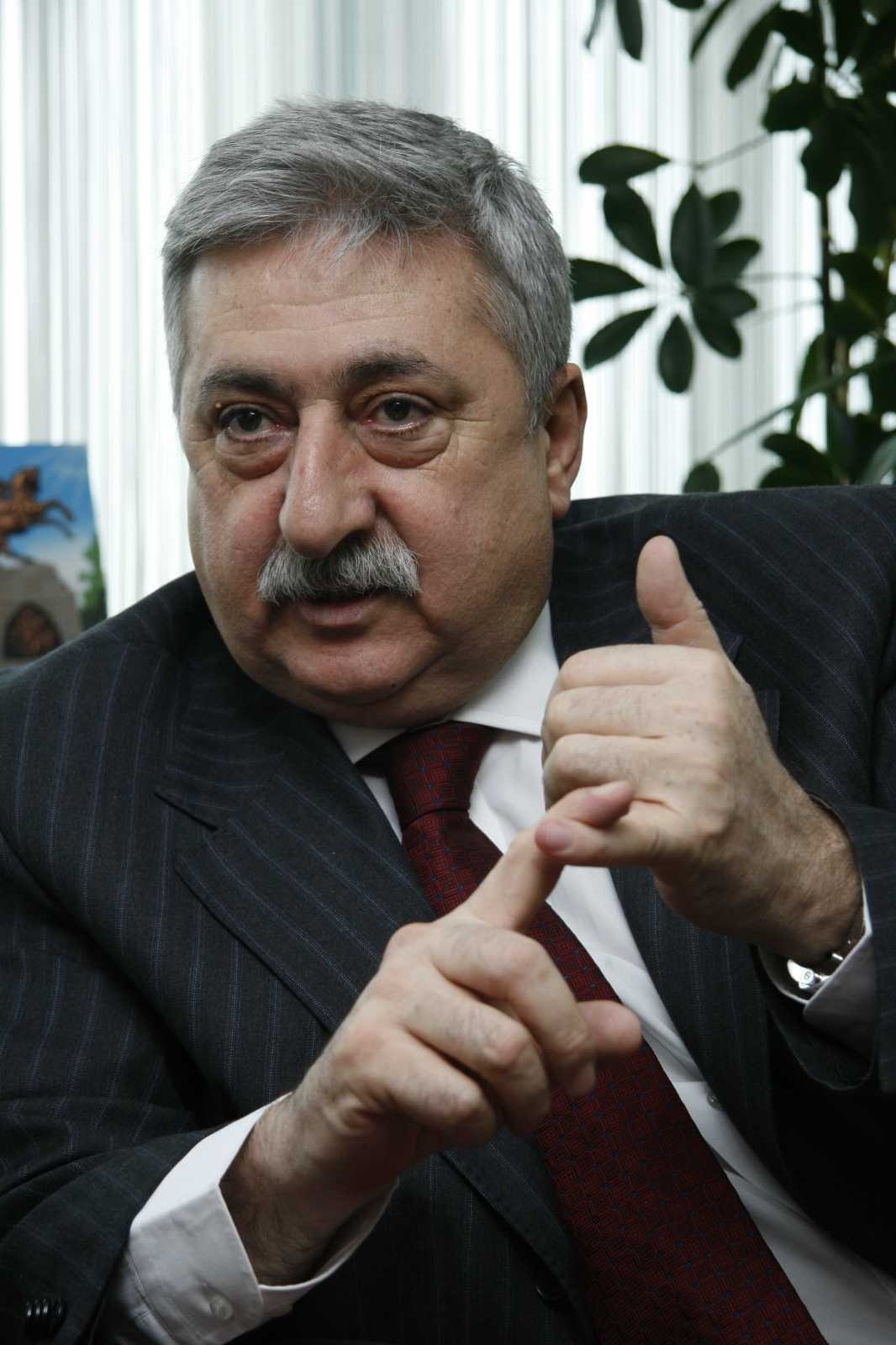 TESK Başkanı Palandöken: “Türkiye’de günde 7 milyona yakın ekmek çöpe giderken enerjinin yüzde 35’i israf ediliyor”