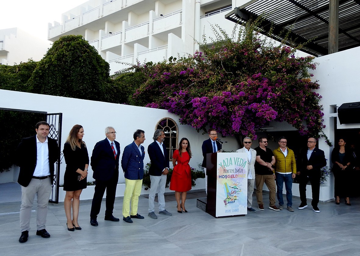 Çeşme’de "Yaza Veda" kokteyli: "Son 10 yılın en güzel sezonunu geçirdik"