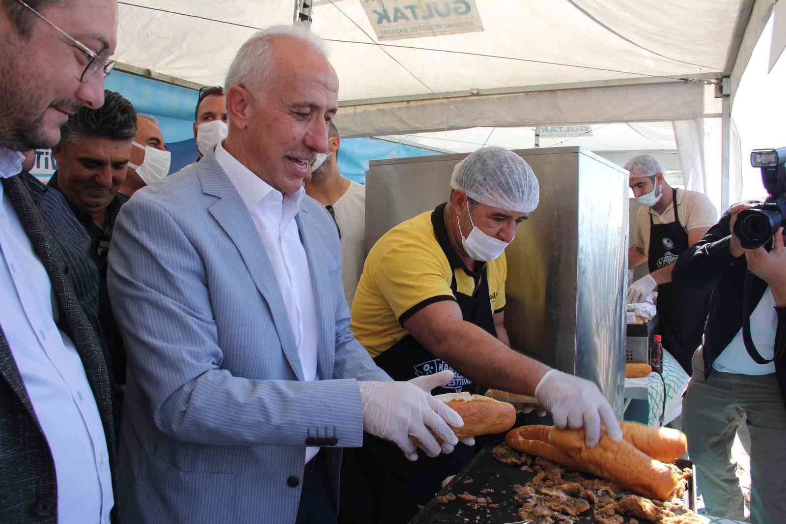 Mersin’de Karaduvar Balık Festivali coşkusu