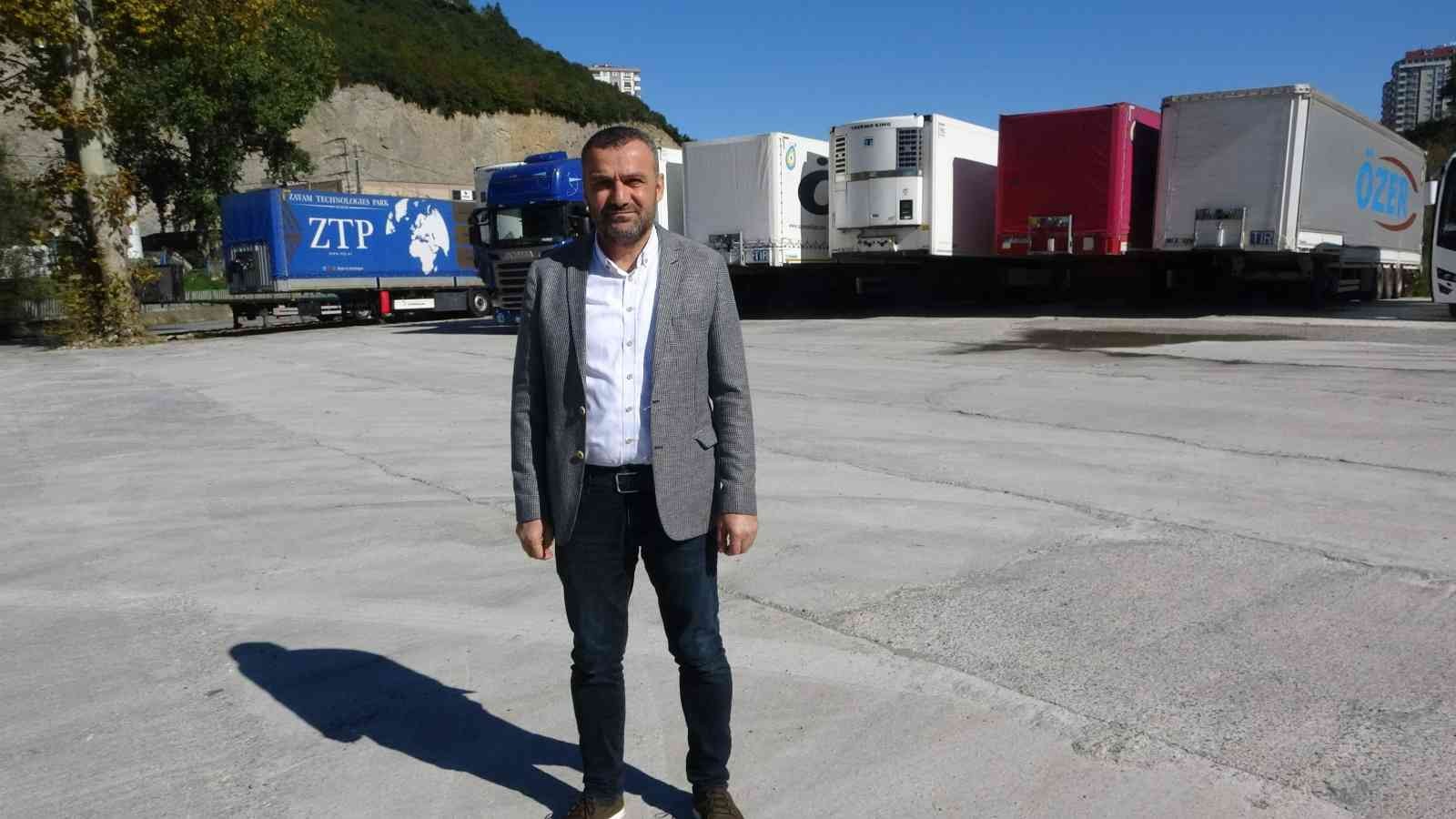 Uluslararası Nakliyeciler Derneği Karadeniz Bölge Yönetim Kurulu Üyesi Özer: “İngiltere’deki tedarik zinciri olayı bütün dünyaya örnek olmalı”