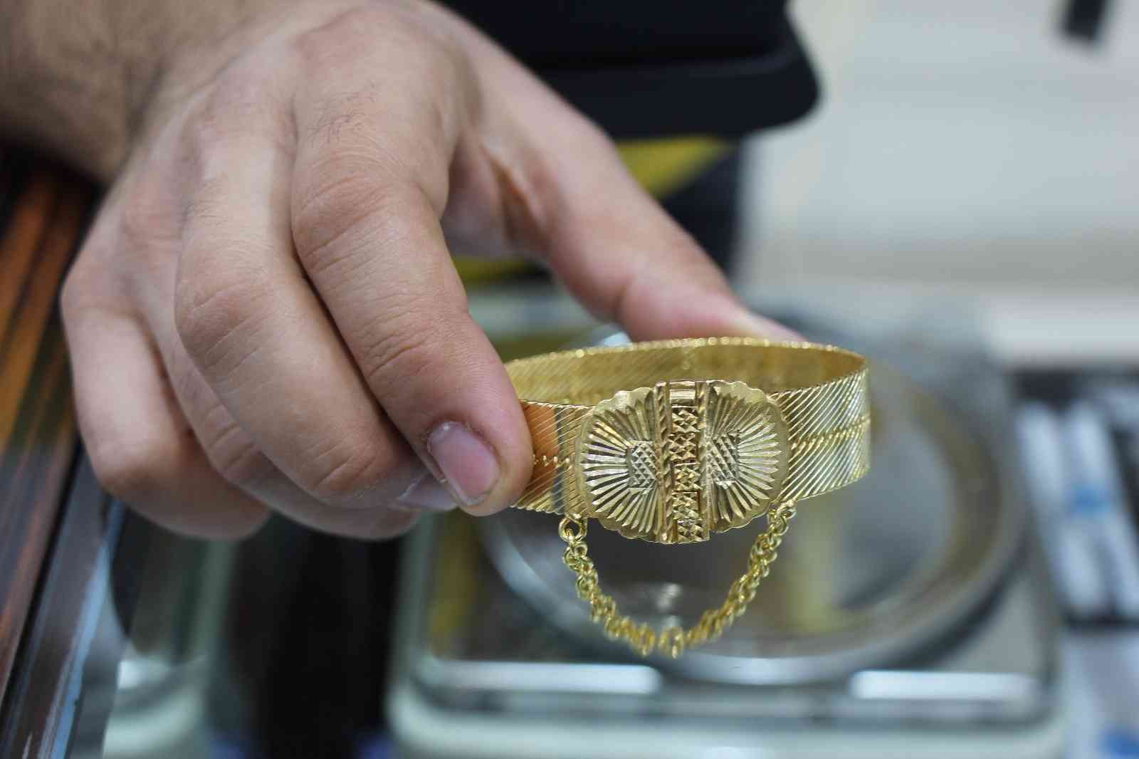 Vatandaşlar gümüşe yatırım yapıyor