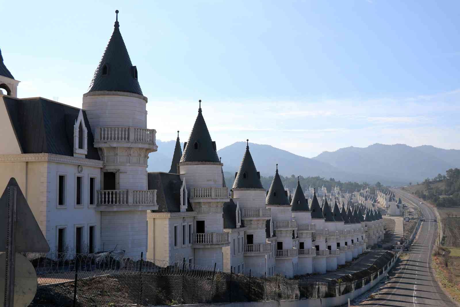 Yapımı çok konuşulmuştu, o evlerle ilgili yeni gelişme