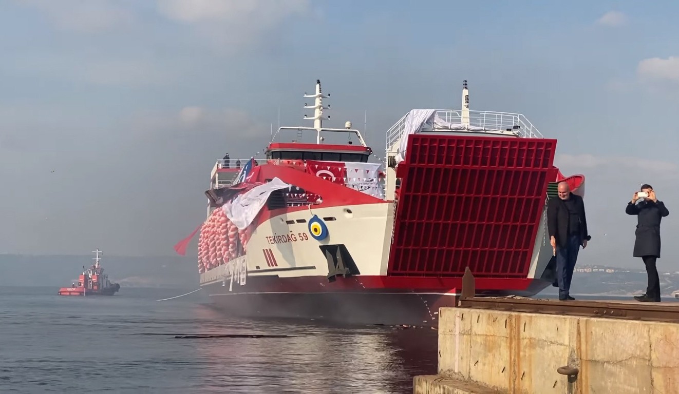 Ro-Ro gemisi “Tekirdağ 59” denize indi