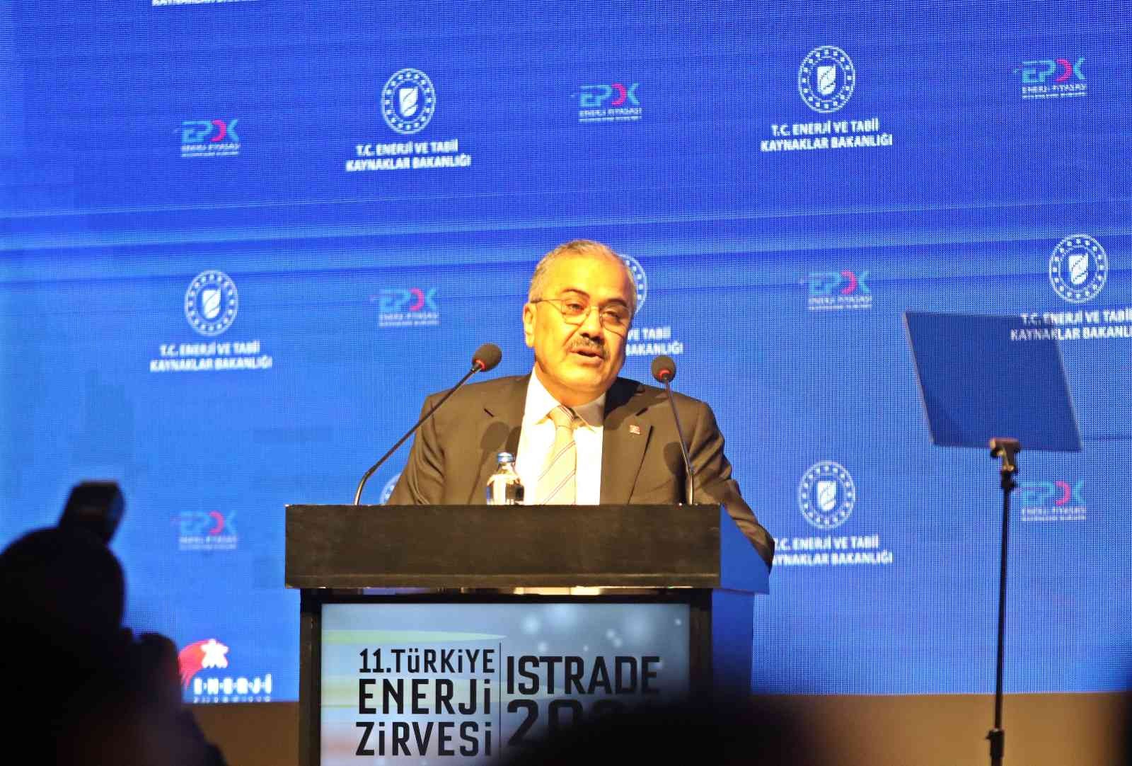 EPDK Başkanı Yılmaz: “Milli Akıllı Sayaç Sistemleri ile enerjinin miktarı ve kalitesini ölçülerek, en kısa yoldan müşterilerin hizmetine sunulacak”