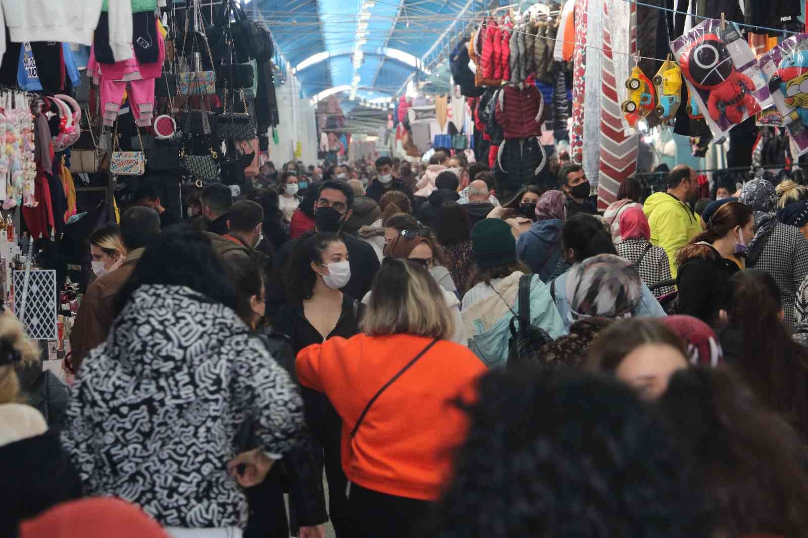 Görenler gözlerine inanamadı, adım atacak yer kalmadı