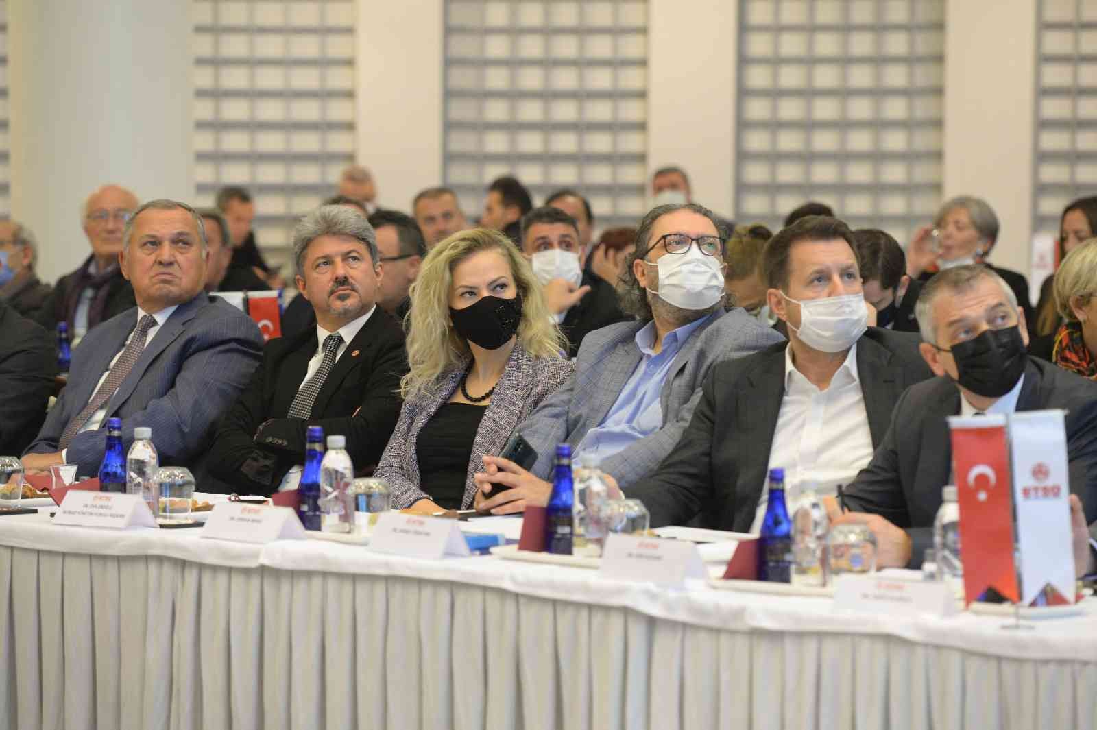 Öztrak: “Ülkemizin en büyük avantajı bursa gibi şehirlere sahip olmasıdır”