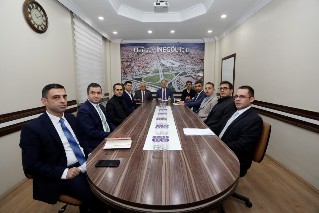 İşçi, memur ve sözleşmeli personeller için yeni sözleşmeler imzalandı