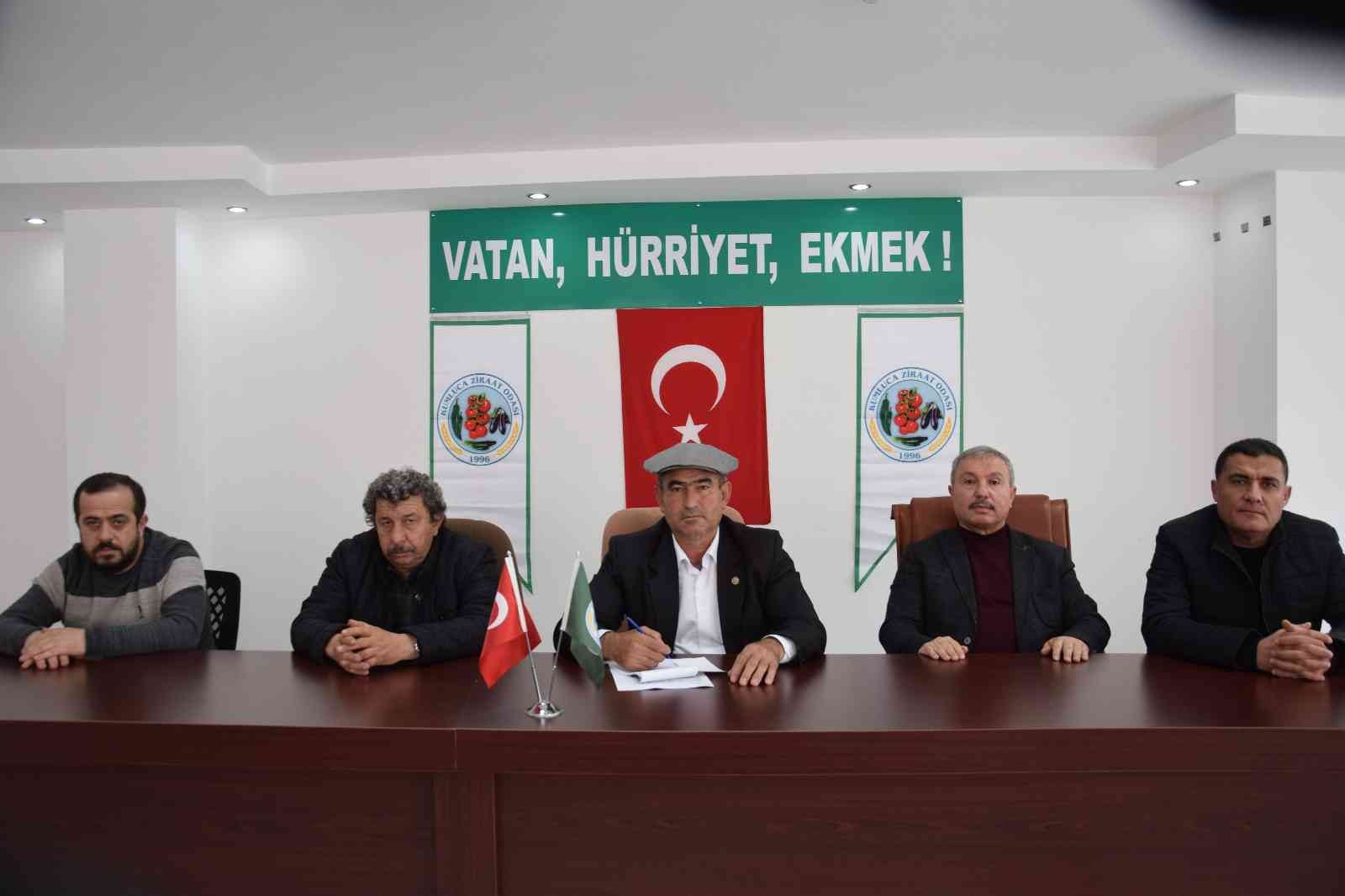 STK’lardan çağrı:  “Çiftçilerimiz fiyat indirmeyen firmalardan alışveriş yapmasın”