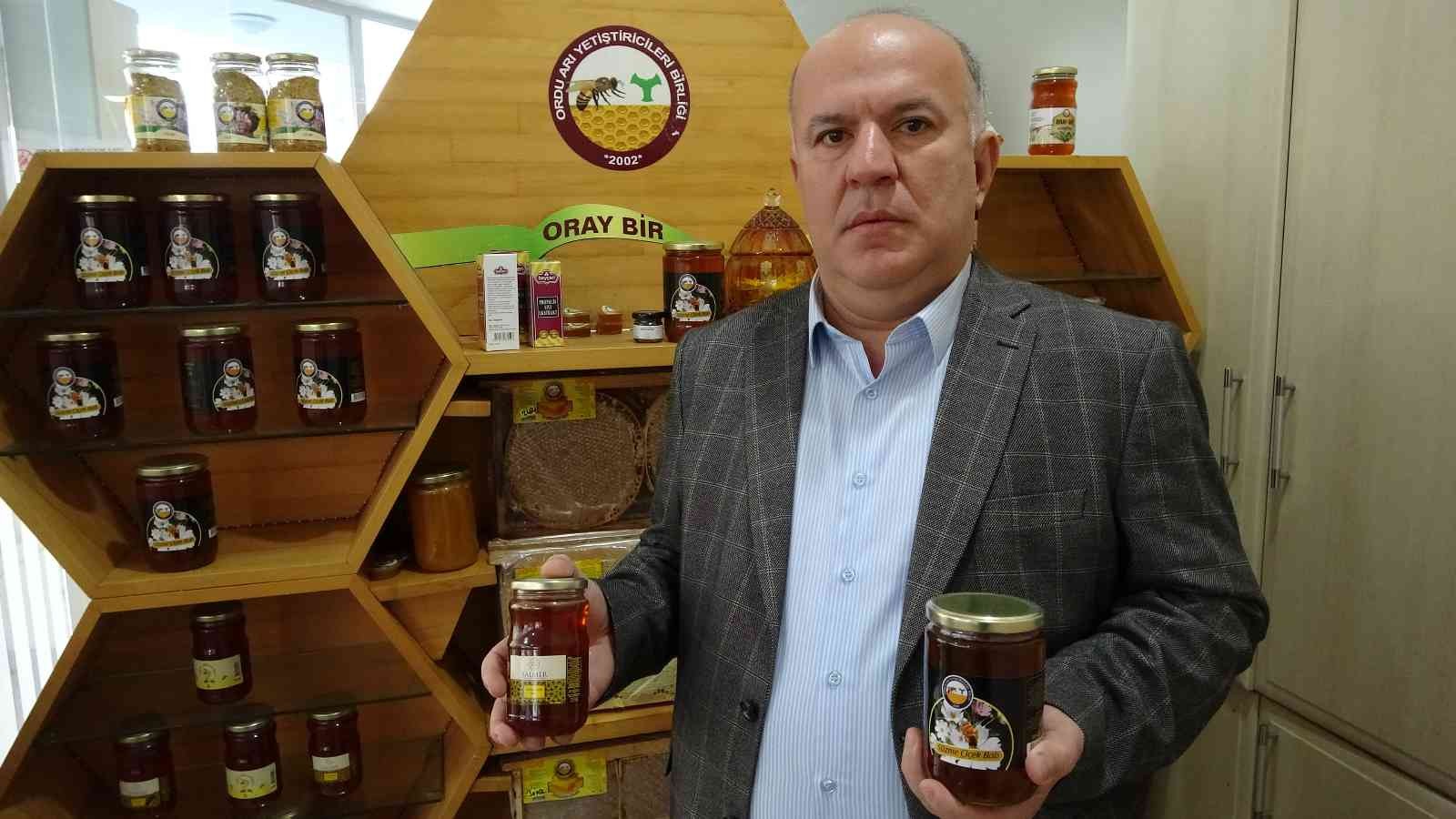 Çiftçi: “Bu sezon arıcılarımız için çok sıkıntılı geçti”