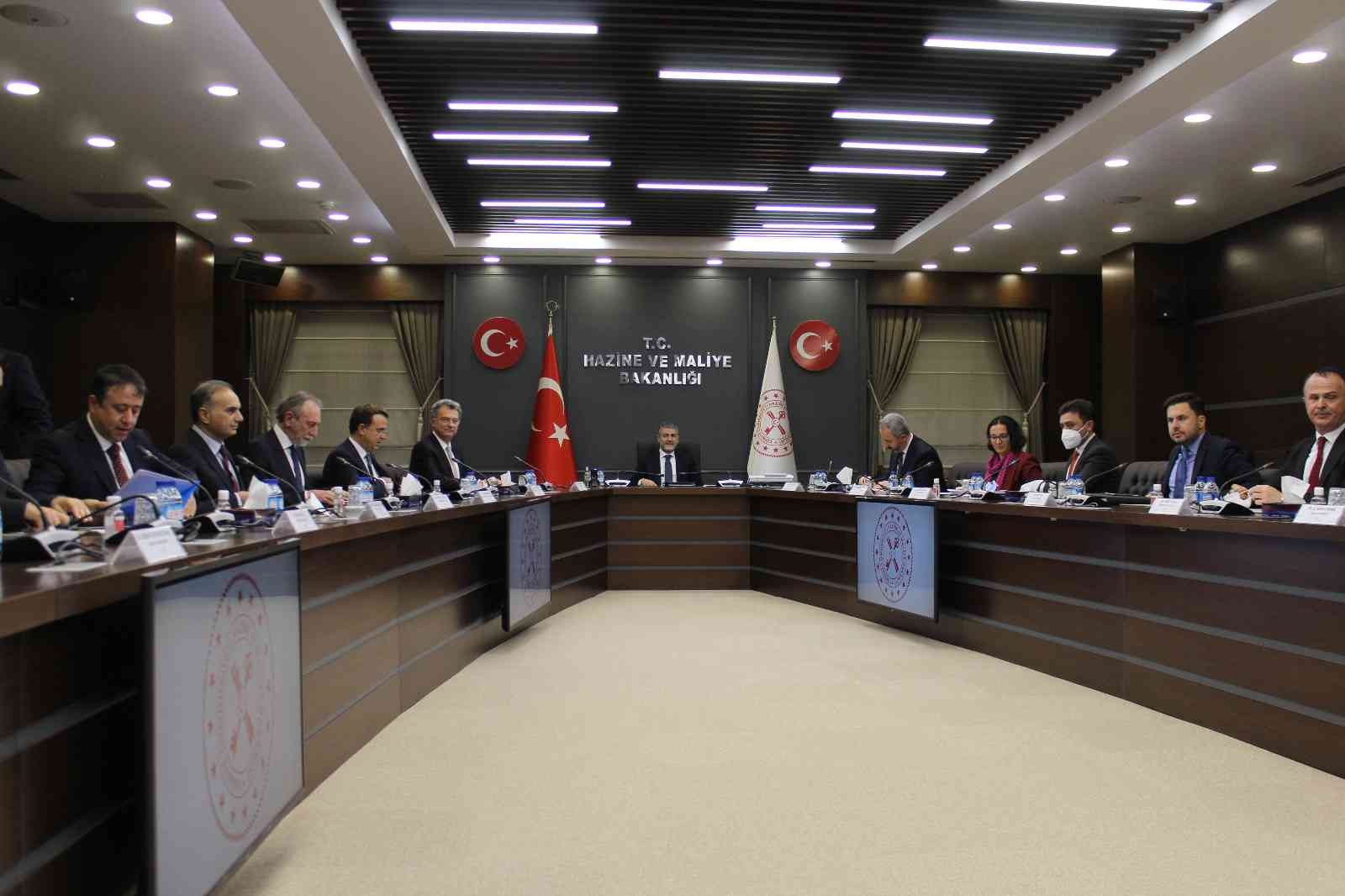 Bakan Nebati’nin TÜSİAD heyeti ile görüşmesi başladı