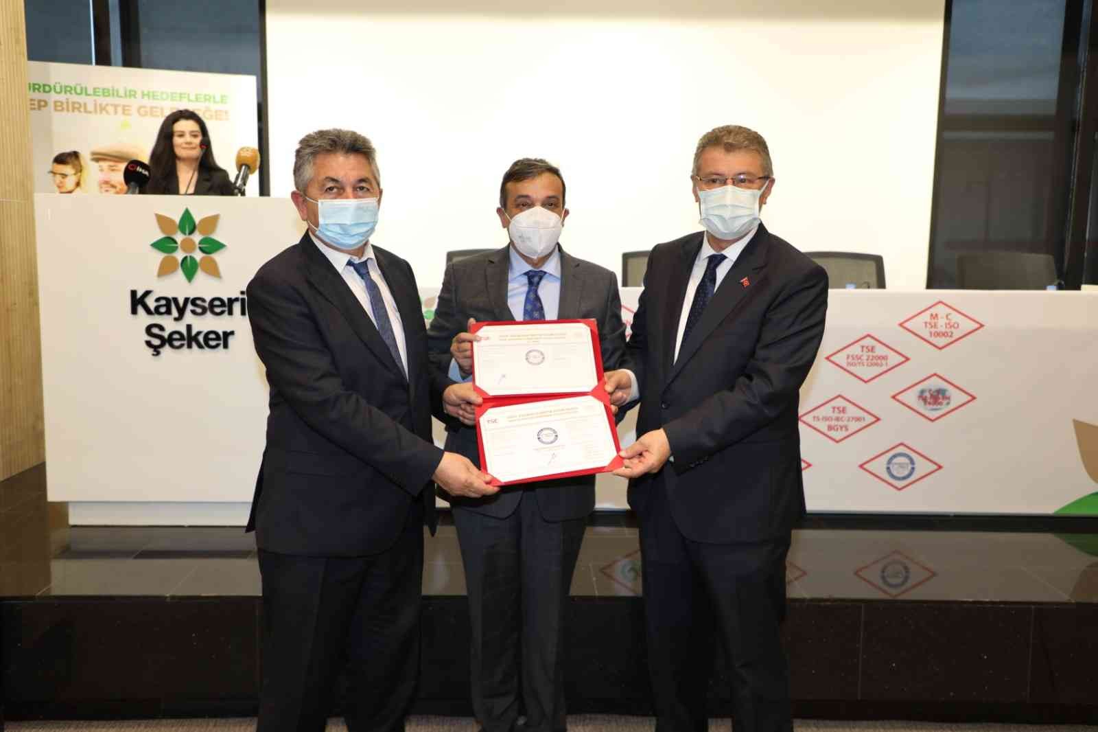 Kayseri Şeker gıda sektöründe TSE Sosyal Sorumluluk Yönetim Sistemi Belgesi alan ilk firma oldu