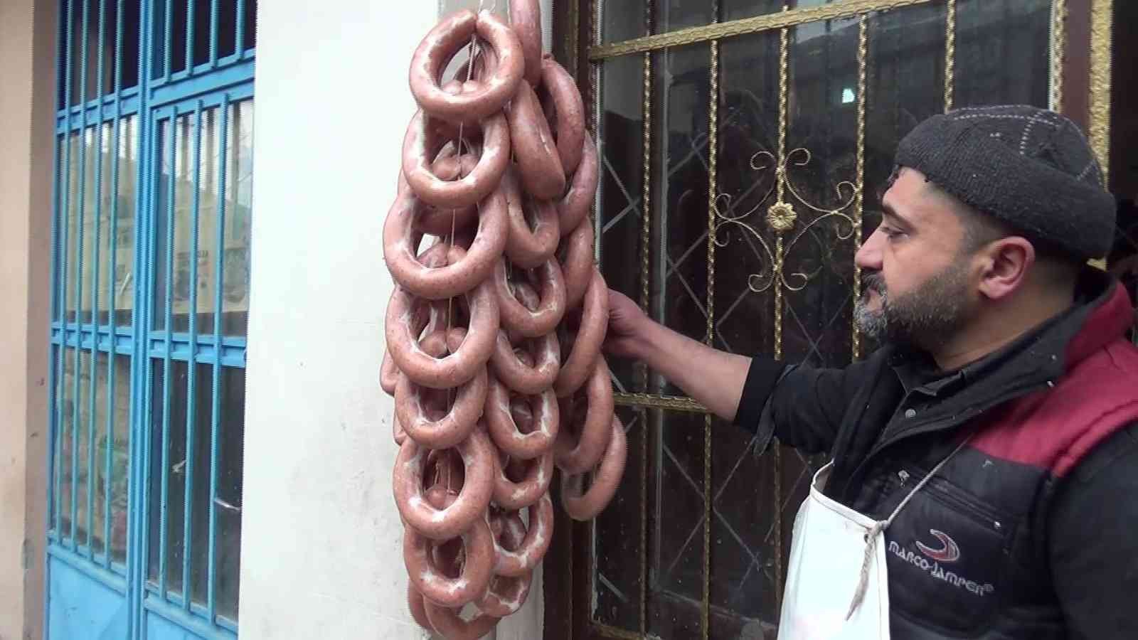 Siirt’te doğal kasap sucuklarına ilgi artıyor