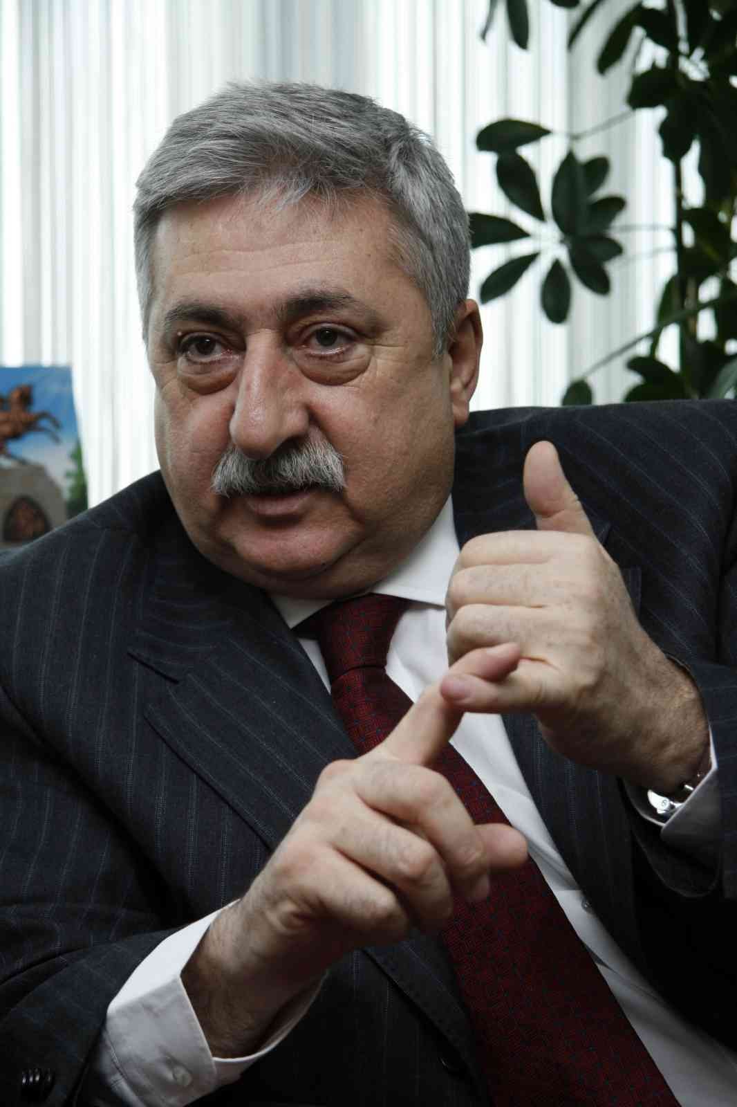 Palandöken: “En fazla elektriği esnaf ödüyor”