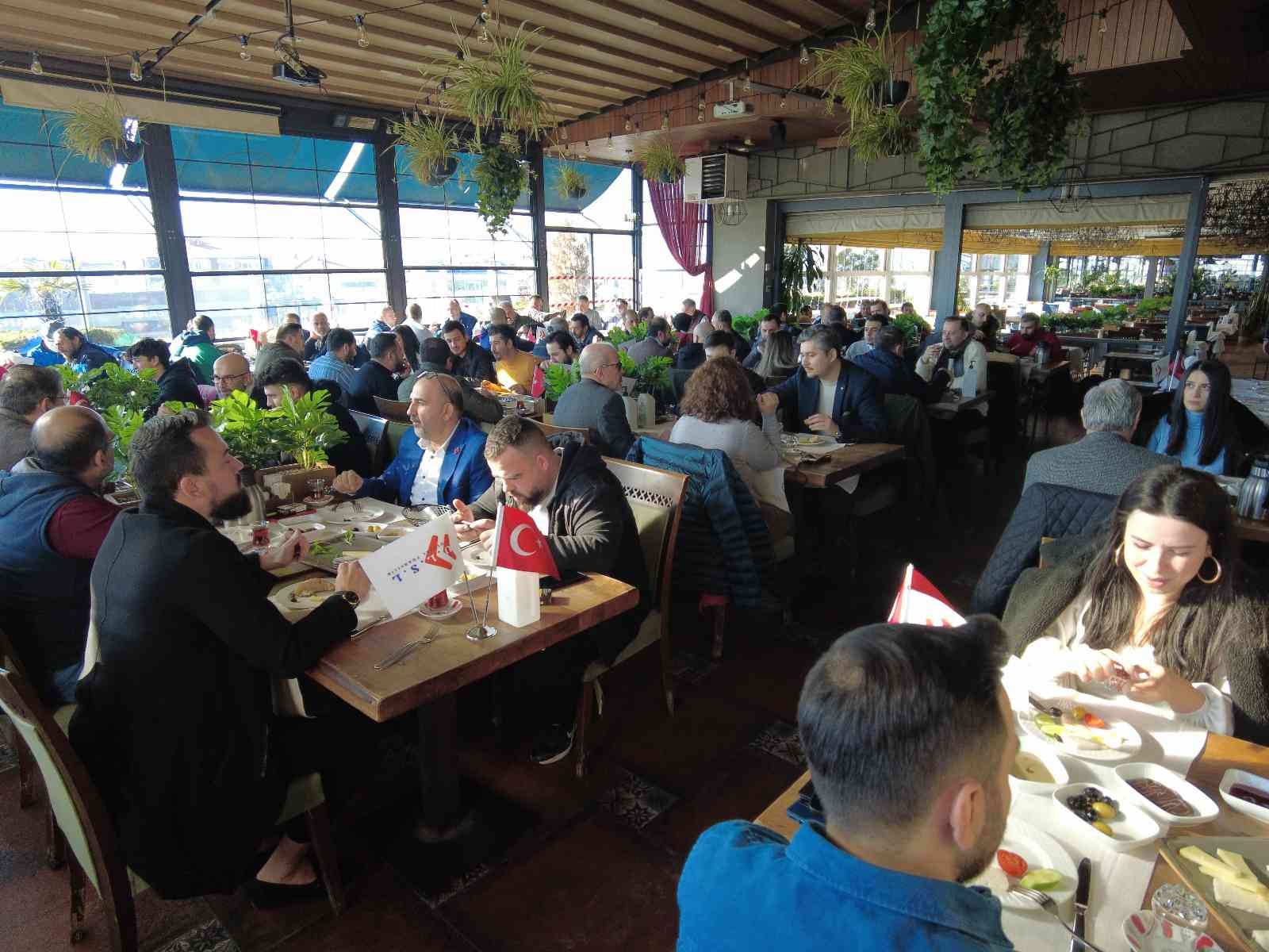 "Evcil hayvan ürünleri sektörü 2021 yılında 200 milyon dolarlık ihracat gerçekleştirdi"