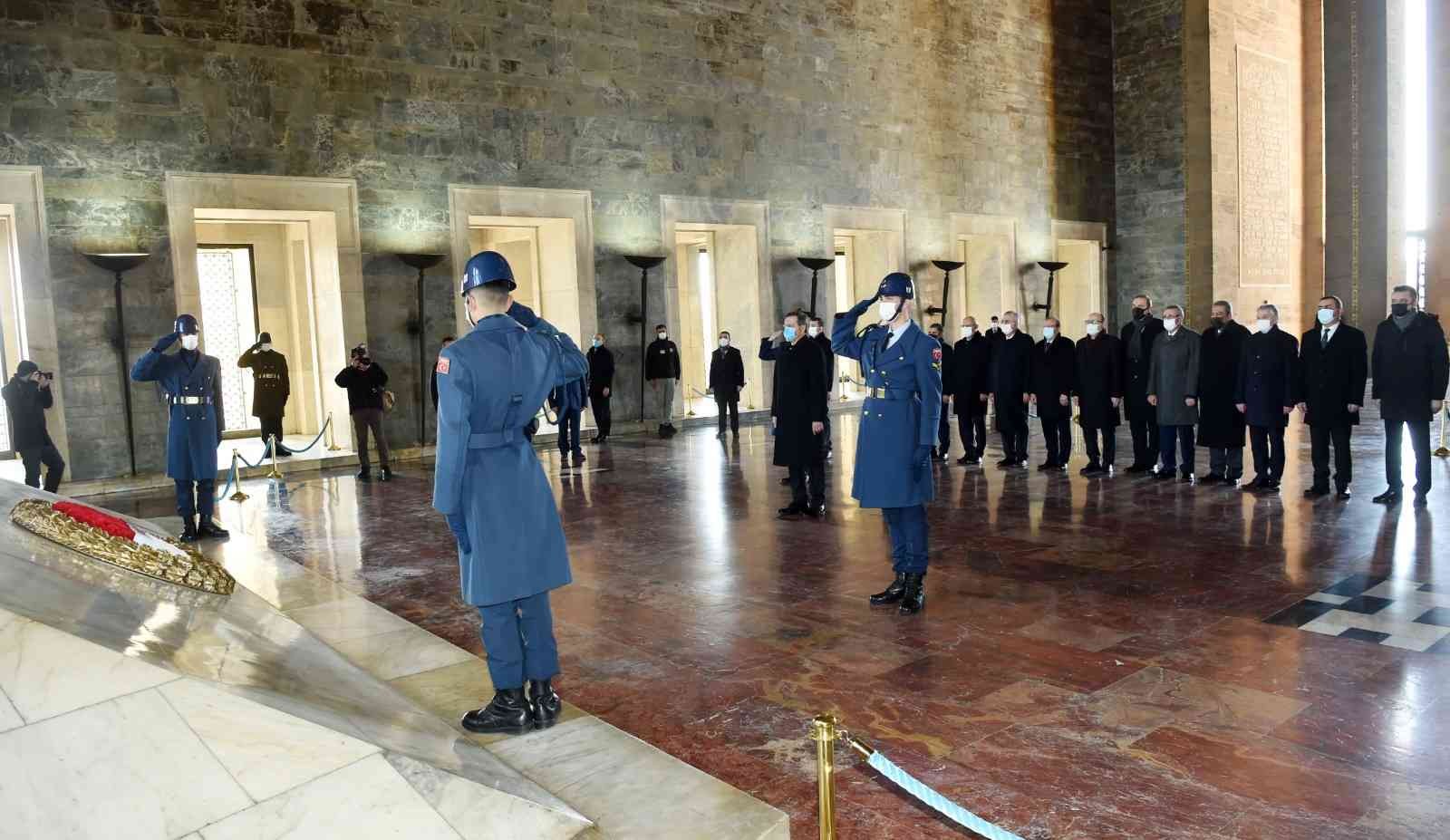TOBB 70. yaşı için Ata’nın huzurunda