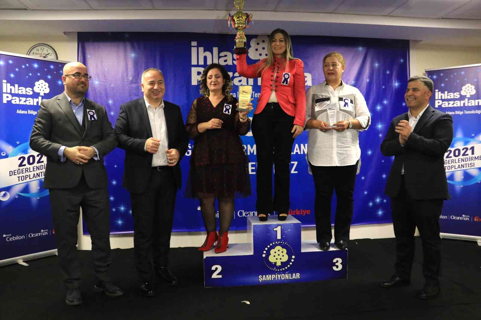 Adana’da ‘İhlas Pazarlama 2021 Değerlendirme Toplantısı’ yapıldı