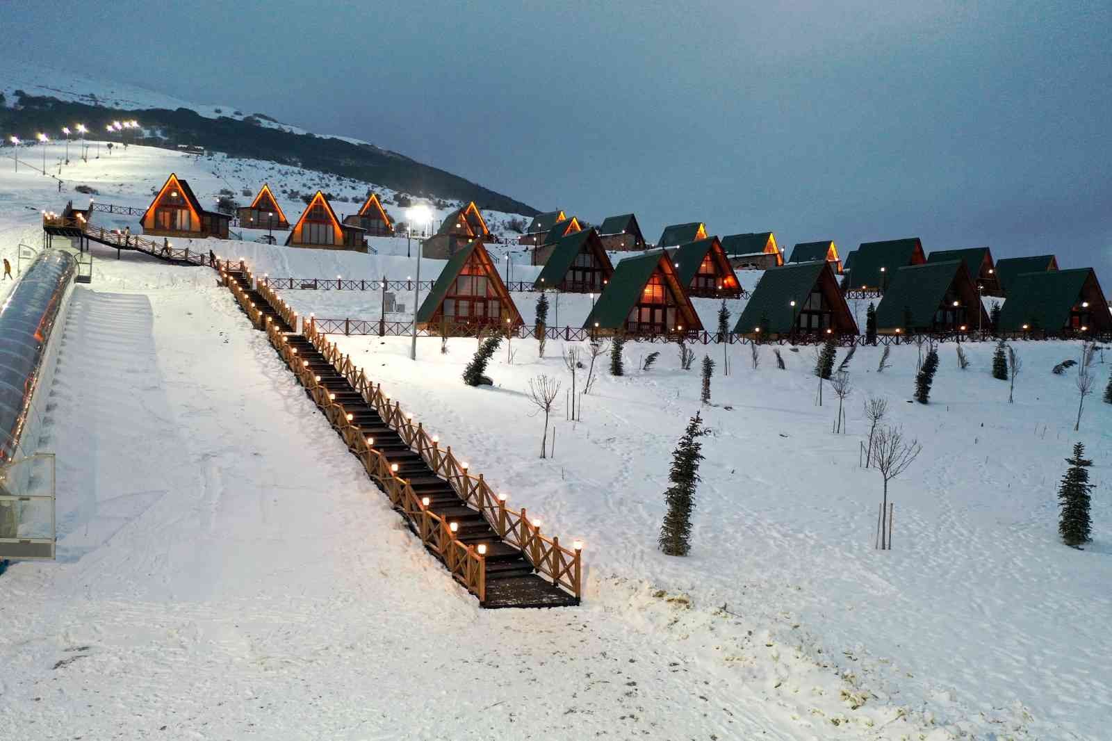 Pistler doldu taştı, otellerde yer kalmadı