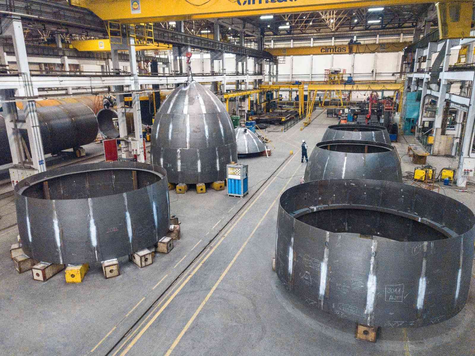 1915 Çanakkale Köprüsü’nün kulelerinde yer alacak top mermisi figürleri yola çıktı