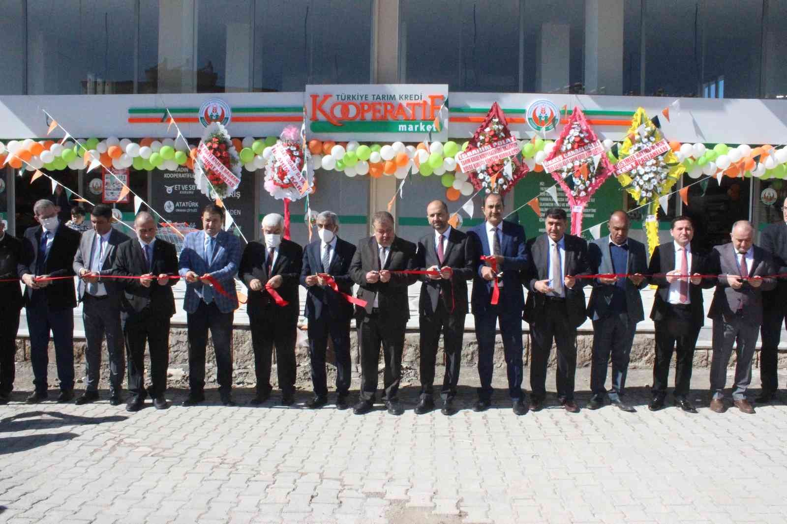 Kilis’te Türkiye Tarım Kredi Kooperatifi marketi faaliyete girdi