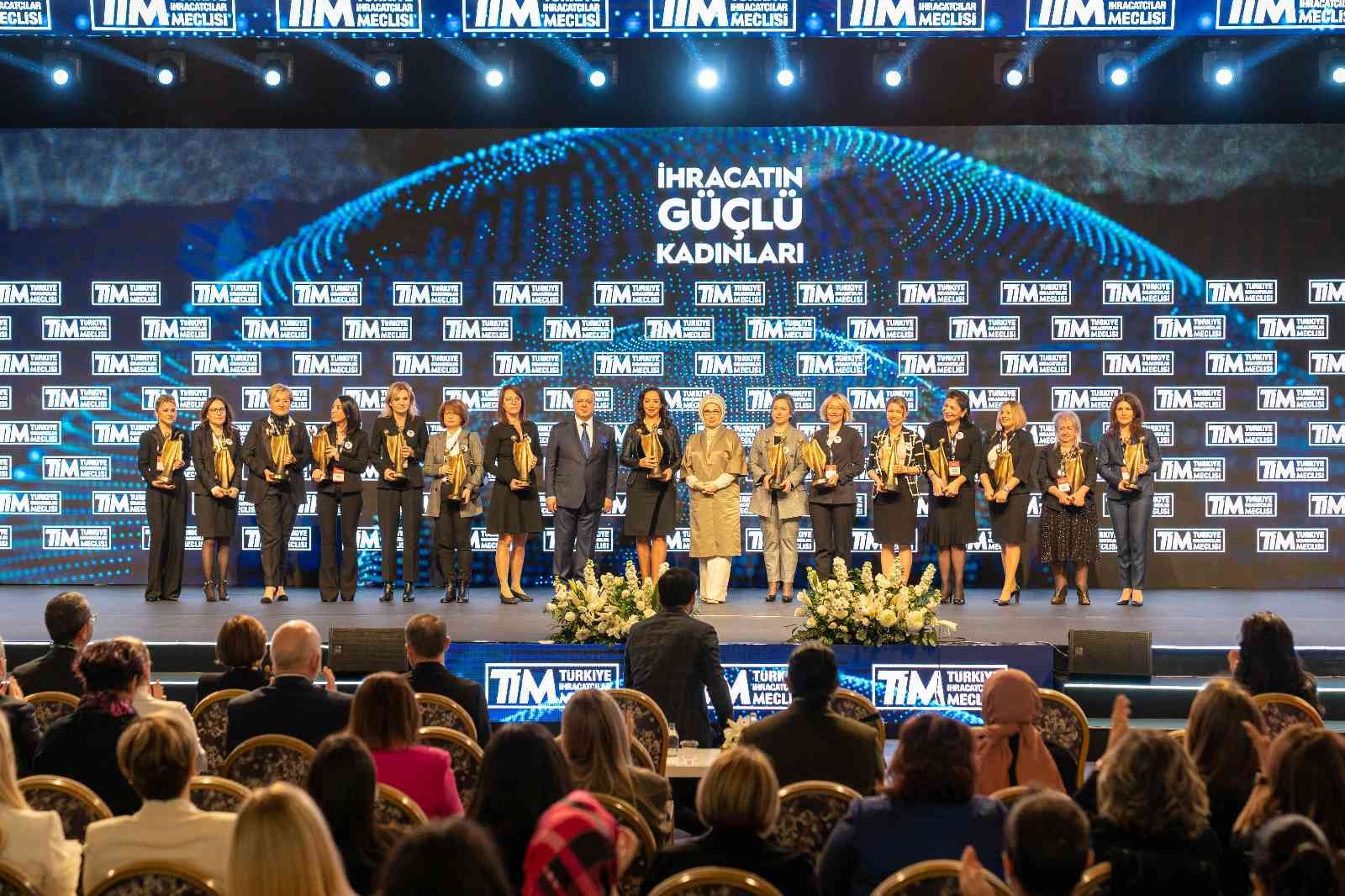 Türkiye’nin başarılı ihracatçı kadınları ödüllendirildi