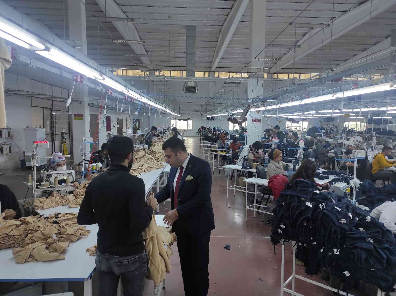 Batman’da çocukluk hayali olan fabrikayı kuran genç iş adamı, yüzlerce işsiz genci istihdam etti