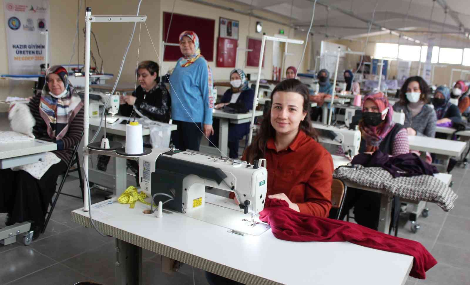 Tekstil atölyelerine kalifiye eleman yetiştiriyorlar