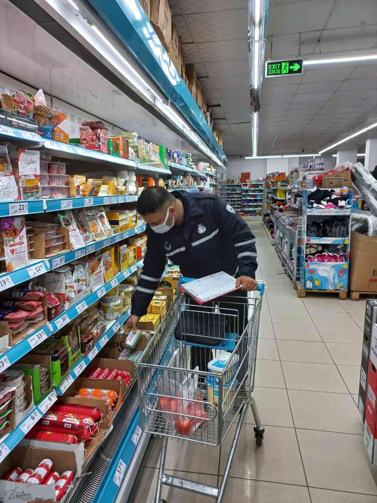 Bigadiç’te fahiş fiyat ve stokçuluk denetimi