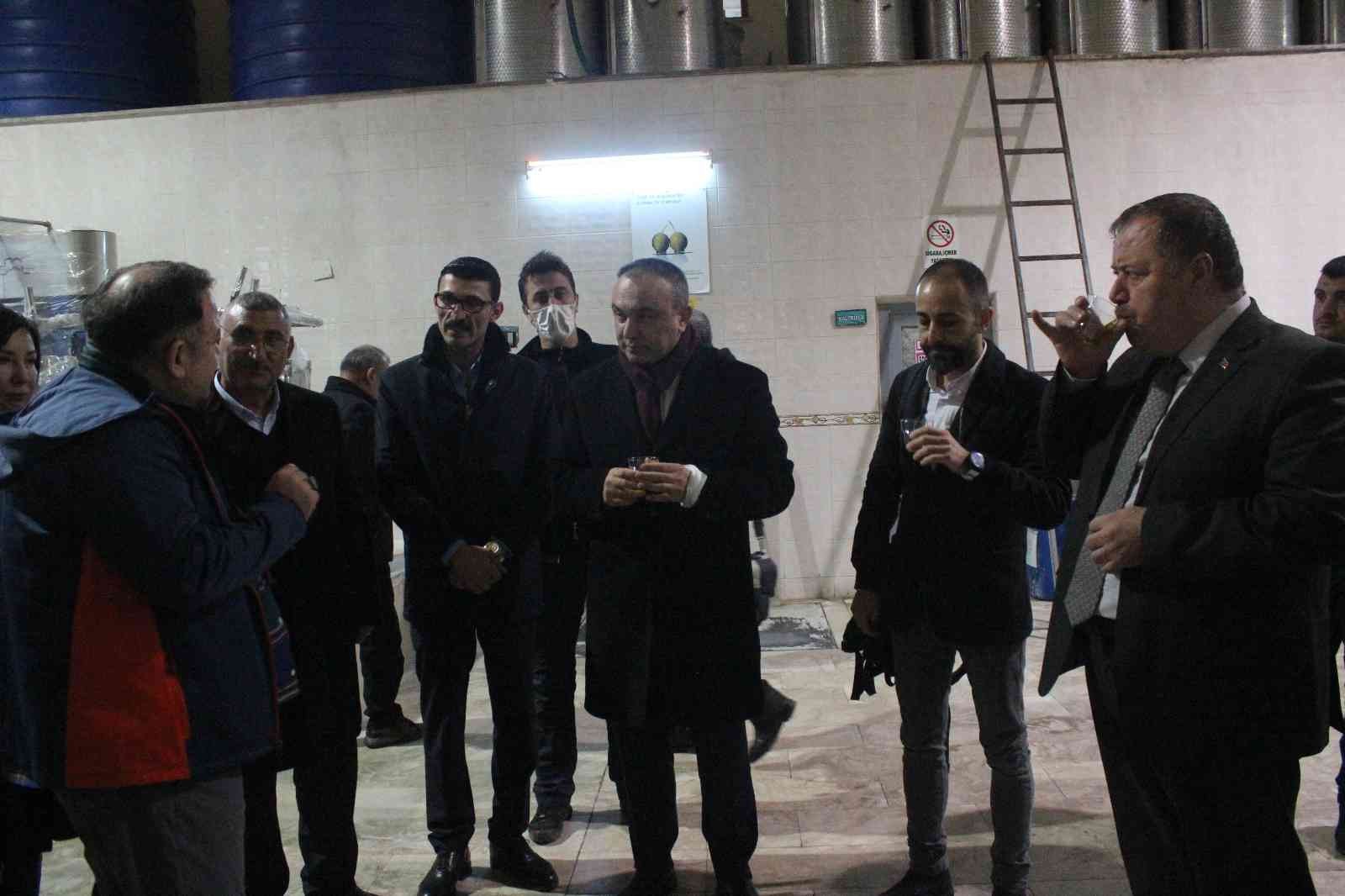 Gastronomi profesyonelleri Kilis’te zeytinyağı fabrikalarını gezdi