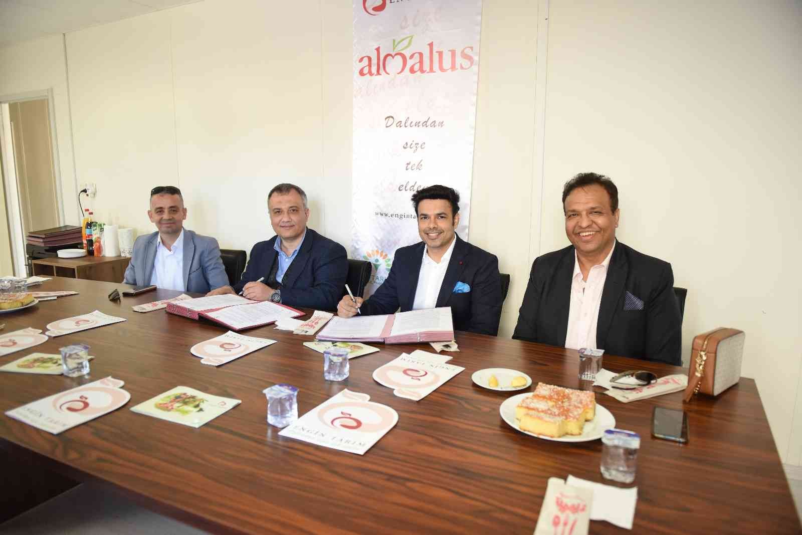 Asya’nın en büyük elma üreticisi olmayı hedefliyorlar