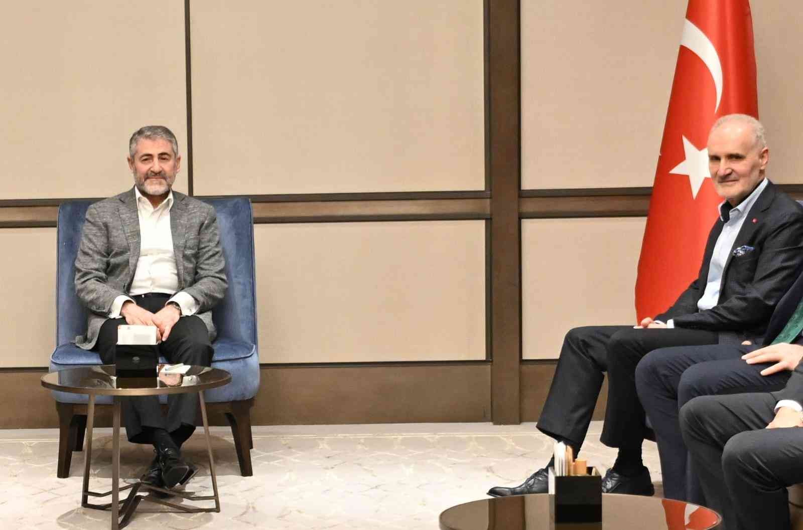 Bakan Nebati: "Enflasyonla mücadelede adımlarımızı kararlılıkla atmaya devam edeceğiz"